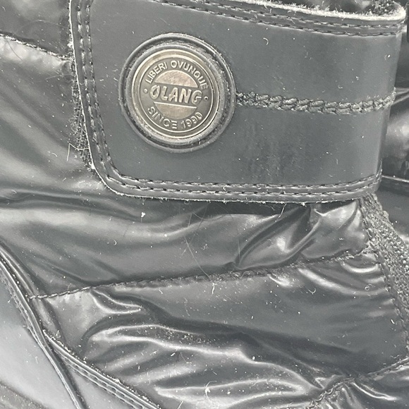 “OLANG” WITH INTEGRATED ICE GRIPS  Black Winter Ankle Boot. - Picture 5 of 15